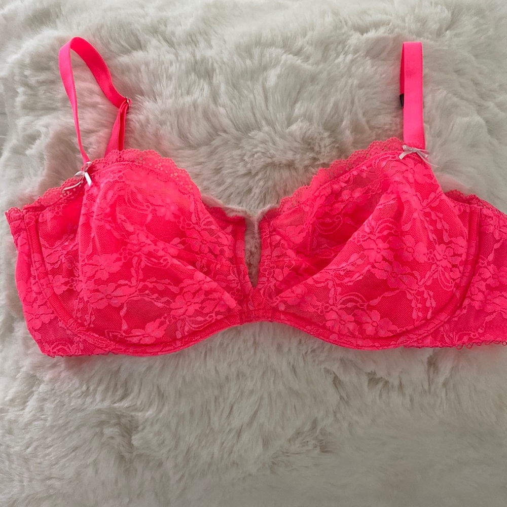 Victoria secret hot pink lace bra